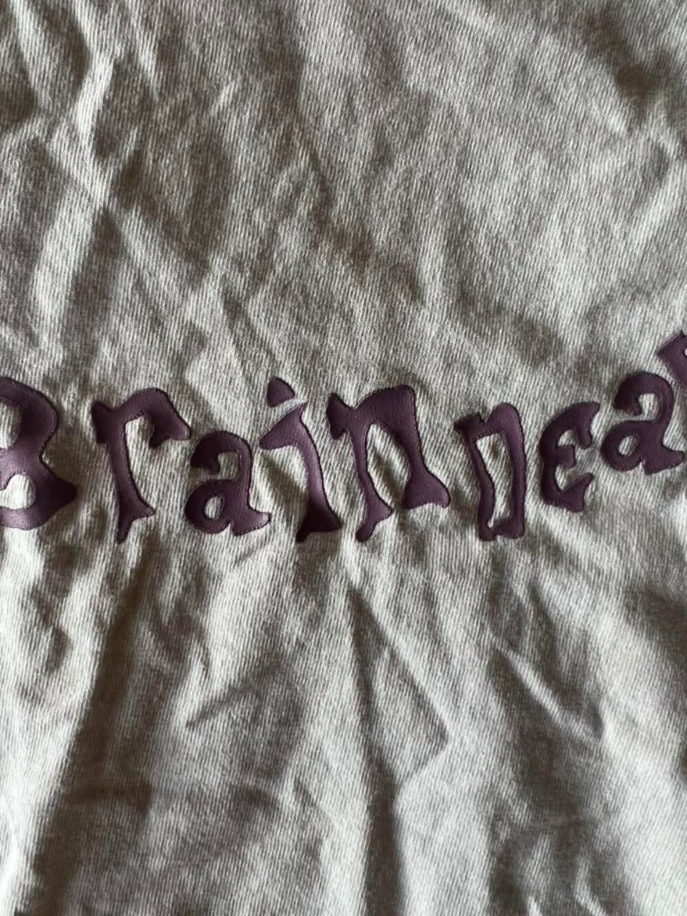 brain dead cropped tee